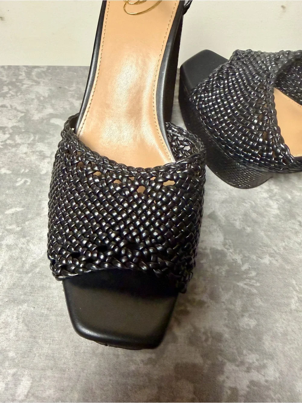 Brand New Sam Edelman Nattie Woven Napa Size 10M Beaded Platform Sandals